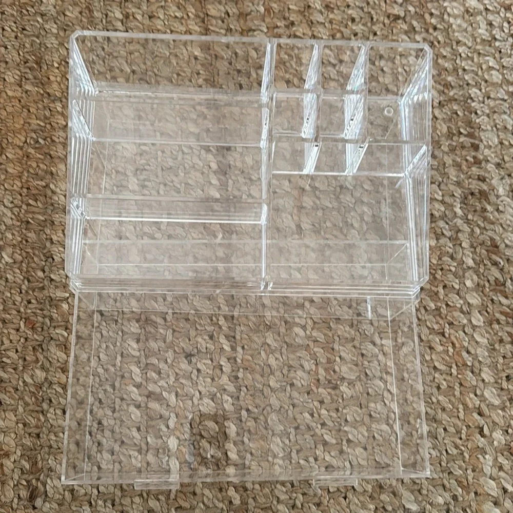 Target makeup organizer